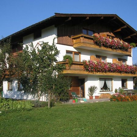Gaestehaus Gruenbacher كوسن المظهر الخارجي الصورة